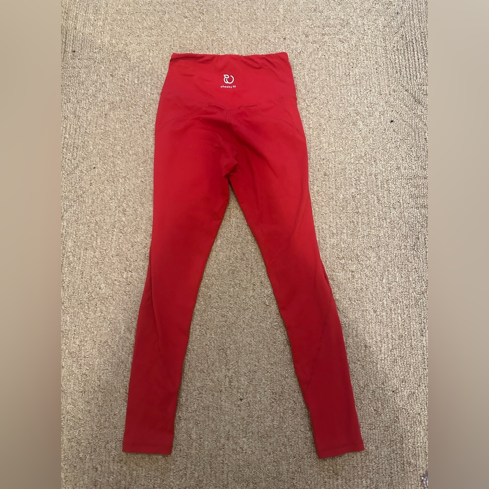 Cheeky fit leggings